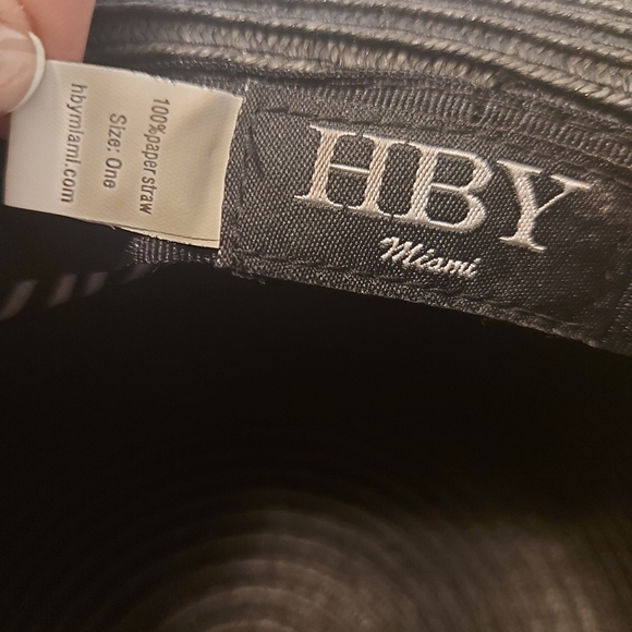 Nwot eby miami paper straw hat w trim 2 bowtie at back one size never worn black - Picture 6 of 8